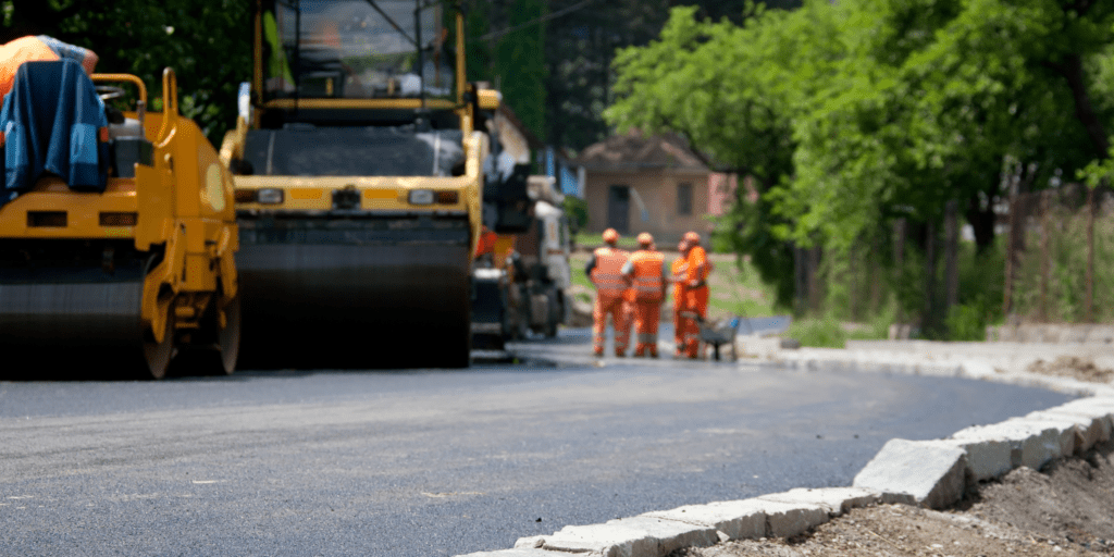 Commercial asphalt paving